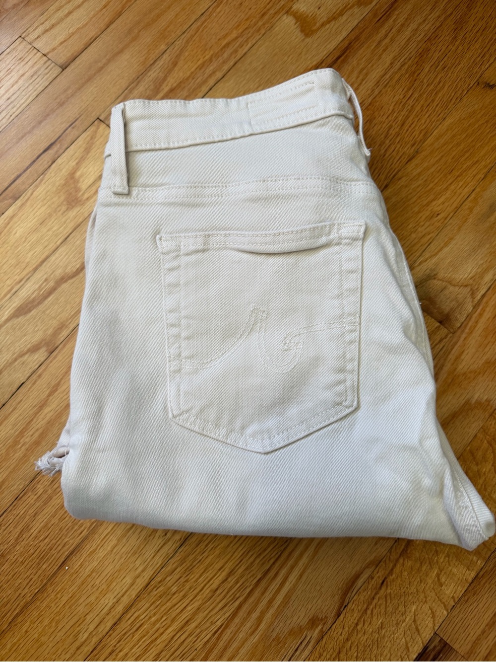 Women's Cream High-Rise Jeans- AG sz 28